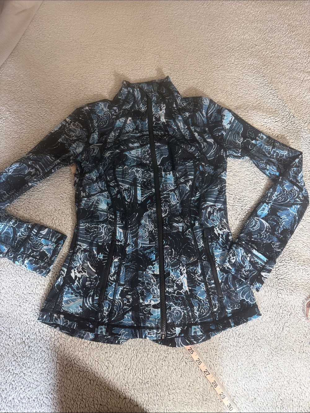 Lululemon Define Jacket - Picture 4 of 13